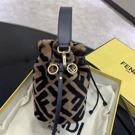 fendi mon tresor sheepskin|Mon Tresor .